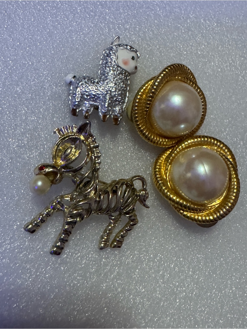 Vintage Animal Pin Set with Pearl Cabochon Earrings
